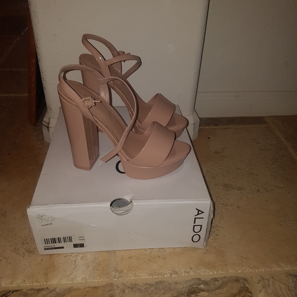 Shoes - Picture 3 of 3